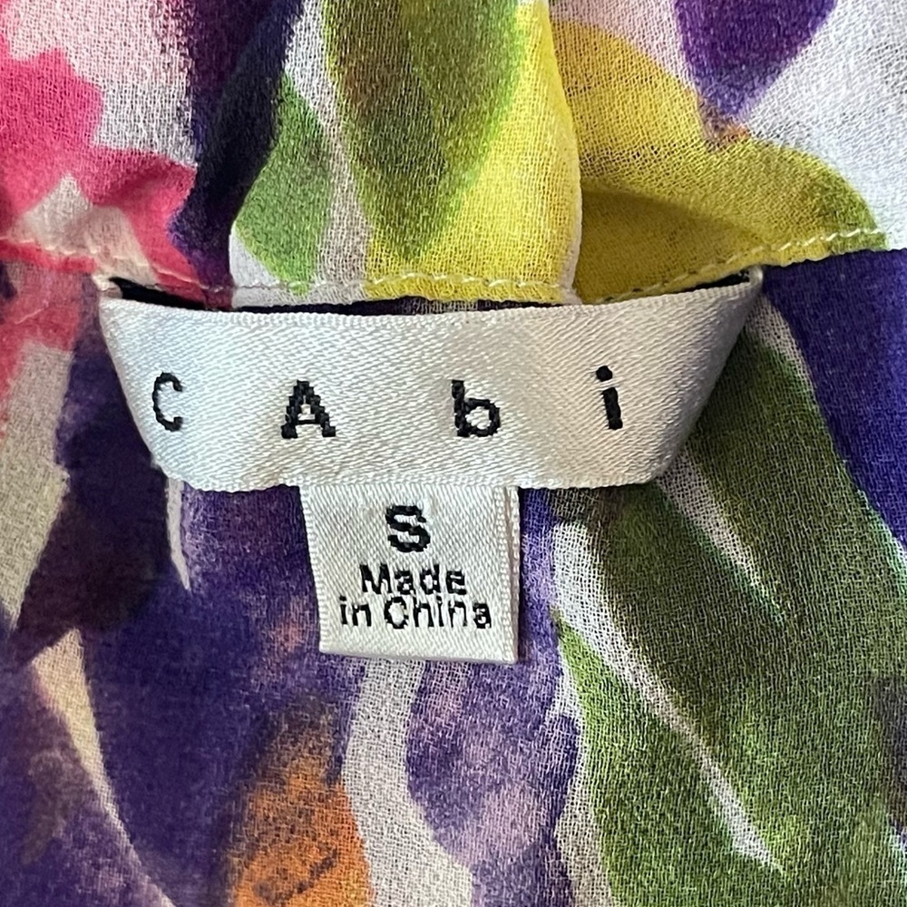 Cabi Bright Print V Neck Semi Halter Style Blouse Style #730 Size Small - Picture 5 of 12
